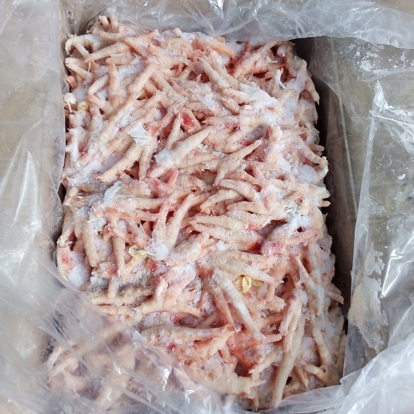 Frozen chicken paws from Ukraine